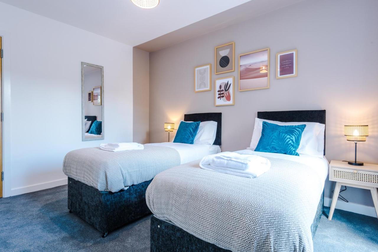 Stunning 2 Bed Apt By Greenstay Serviced Accommodation - Located In Formby Village - Perfect For Short & Long Stays - Couples, Friends & Families & Business Travellers All Welcome - Dog Friendly - 7 المظهر الخارجي الصورة